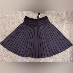 Black Pleated Skirt A-Line Stretch Knit Pull On Work Office Chic NWT Premise